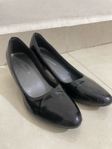 Classic Black Patent Bellies