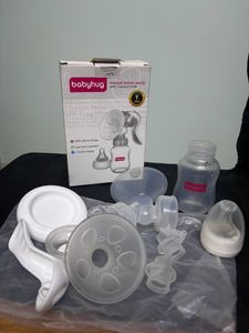 Babyhug manual Breast Pump(never Used)
