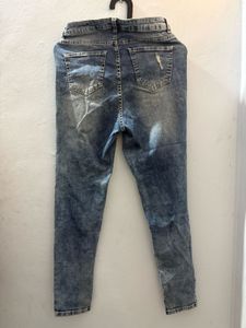 Ripped Denim Jeans(30)