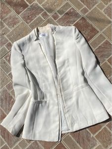 Elegant White Blazer