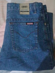 Mens Blue Premium Jeans.. Luxry Brand