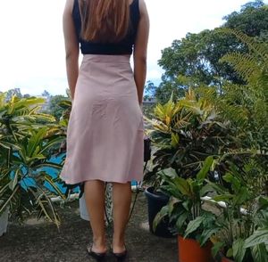 Shein Pink Skirt.   Please Note That These Pictures Are Taken By Me From My Instagram Thrift Account Since I Stopped Using That Account.