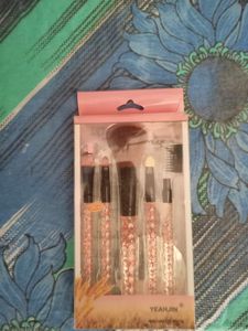 Makeup Brush