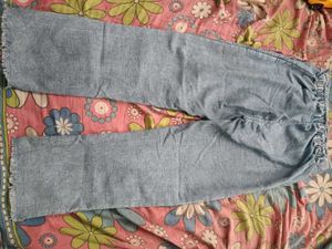Light Wash Denim Cargo Style Jeans
