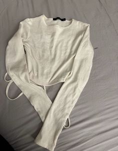 Glassons Backless Full Sleeve Top