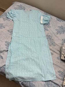 Avaasa Straight Kurti
