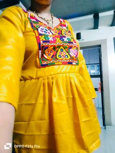 Embroidered Tunic Top