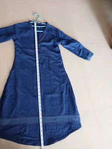 Blue Kurti, With Flaw Showed In Pic 6n7