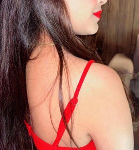 Red Drees ❤️