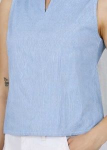 Chic Striped Sleeveless Top