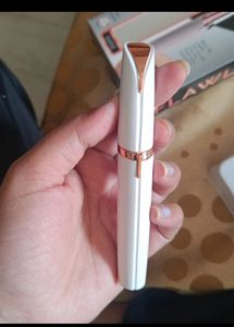 Flawless Brand Face Razor New