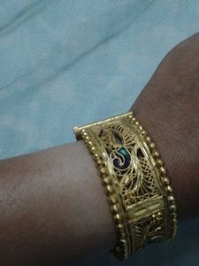 Golden Peacock Mina Kari Bangle 1pc