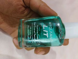 Myglamm Nail Polish Remover