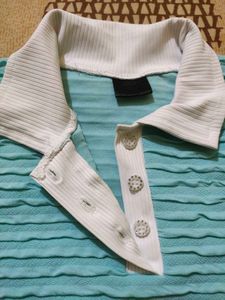 Beautiful Crop Top With Collar