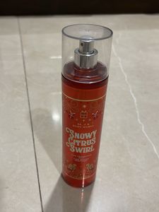 Bath & Body Works Snowy Citrus Swirl Fine Fragranc