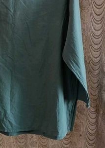 Embroidered Green Tunic Top 💚