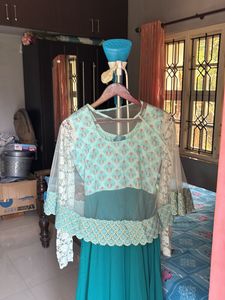 Women Gown Set
