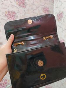 🖤Caprese Black Slingbag