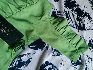 Green Ruffle Sleeve Top