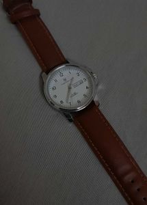 Unisex Leather Band Watch