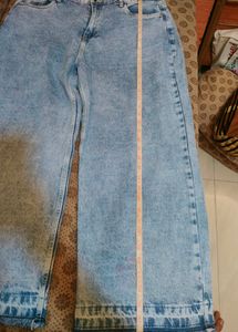 baggy jeans