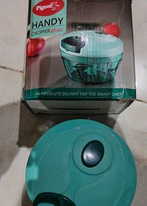 Pigeon Handy Chopper Mini 400ml Capacity Warranty