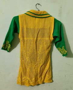 Girls&#39; Green &amp; Yellow Knit Set