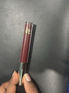 MyGlamm Ultimatte Lipstick matte shade - plum beau