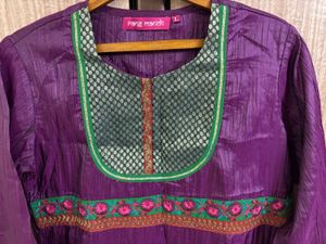 Rang Manch Silk Kurta (L)