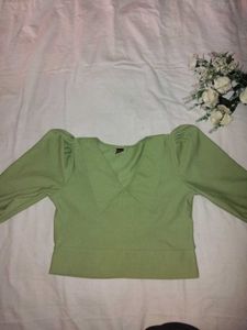 Cute Green Collared Crop Top
