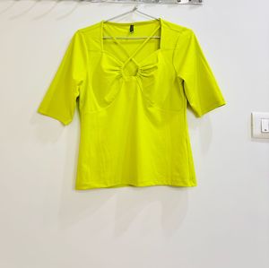 V Neck Short Sleeves Top