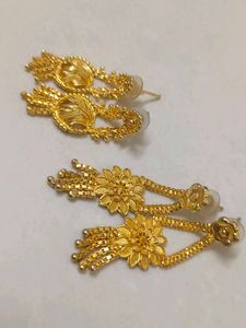 4 Set Vintage Gold Tone Earrings