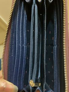 Tommy Hilfiger Wallet In Good Condition
