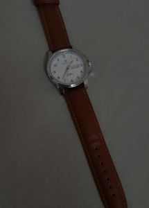 Unisex Leather Band Watch