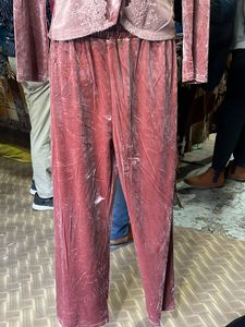 Velvet 2 Pice Korean Imported.  Free Size.