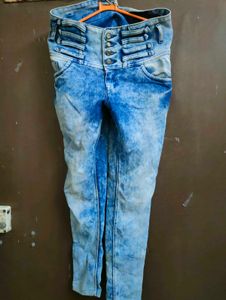 High Waist Jeans