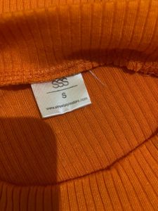 SSS Fitted &amp; Free Size Korean Tops (2)