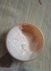 Lakme Peach Milk Moisturizer