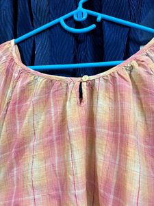 Elegant Women&#39;s Top