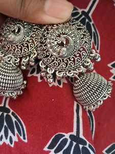 Silver Jhumka + Claw