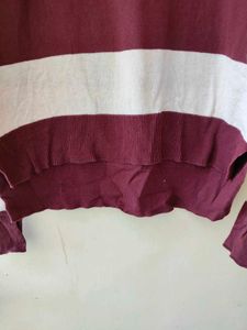 Maroon And White Colour Sweatshirt For Women ✨