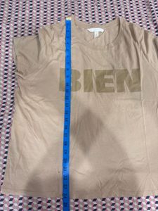 Beige Graphic Tee - &#39;Bien&#39; Slogan