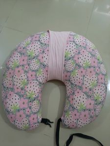 Feeding Pillow
