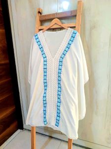 Embroidered Kaftan Top Size-48+