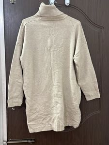 Turtle Neck Long Sweater Little Spot Below The Neck(picture Attached)