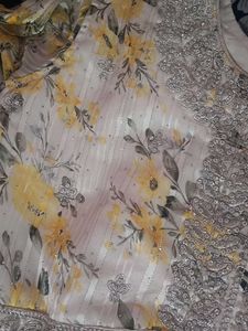 Floral Embroidered Kurta