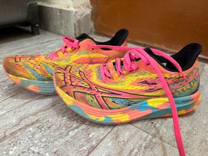 Asics Women Noosra Tri 15 Running Shoe