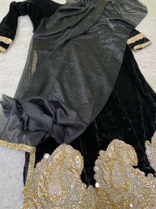 Black Velvet Suit With Dupatta