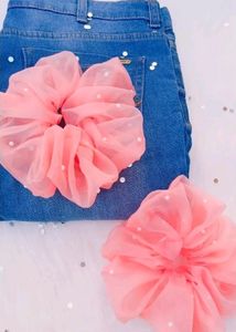 Organza Scrunchies 🪷🤍