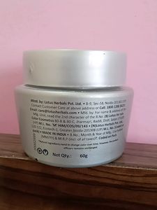 Lotus WhiteGlow Night cream